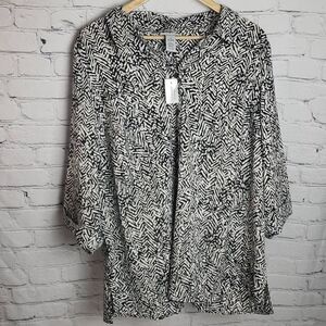 NWT Catherine's Black and White Short Button Down Top
